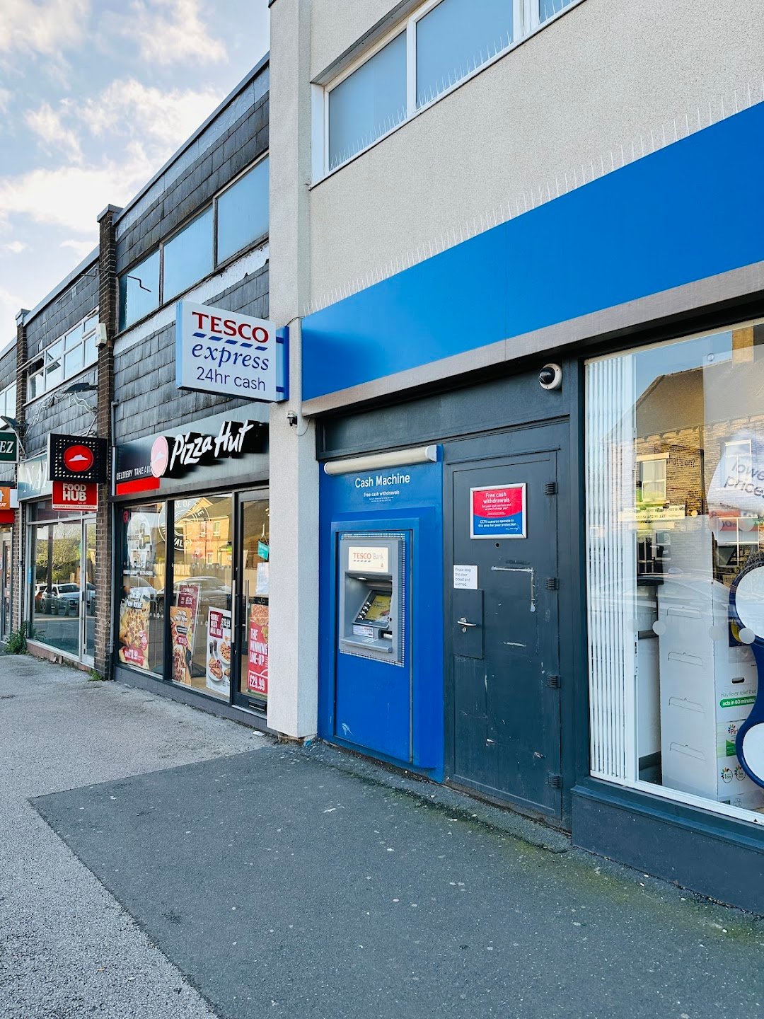 Tesco Express Undercliffe