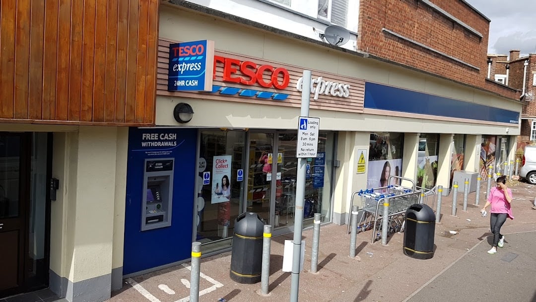Tesco Gidea Park