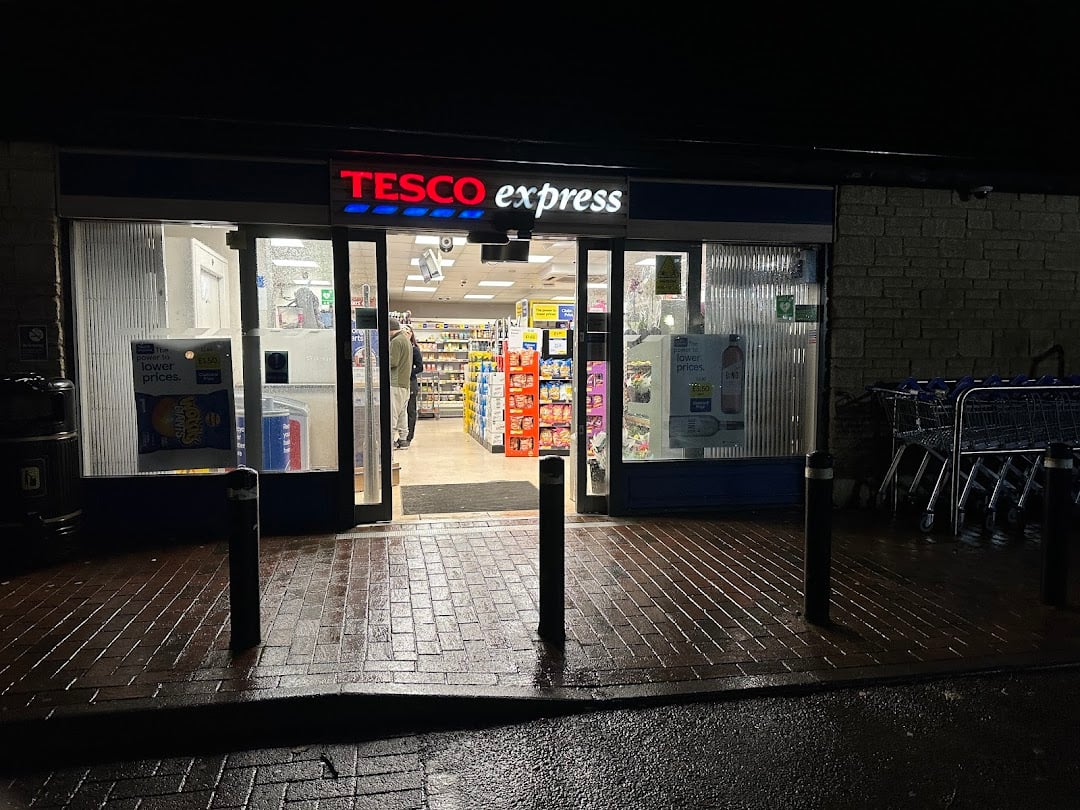 Tesco Express Lark Rise