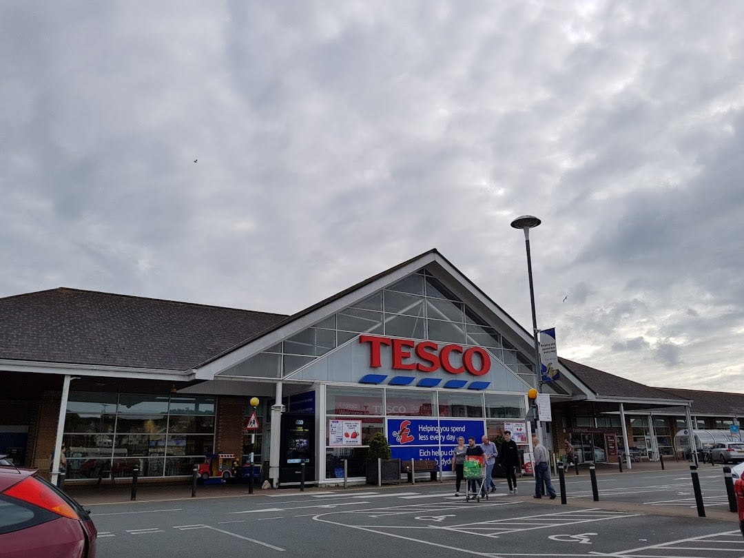 Tesco Extra Pembroke Dock
