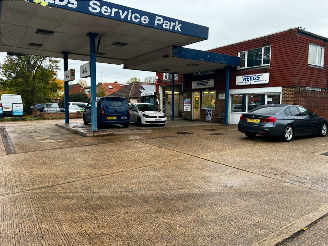 Reeds Service Station