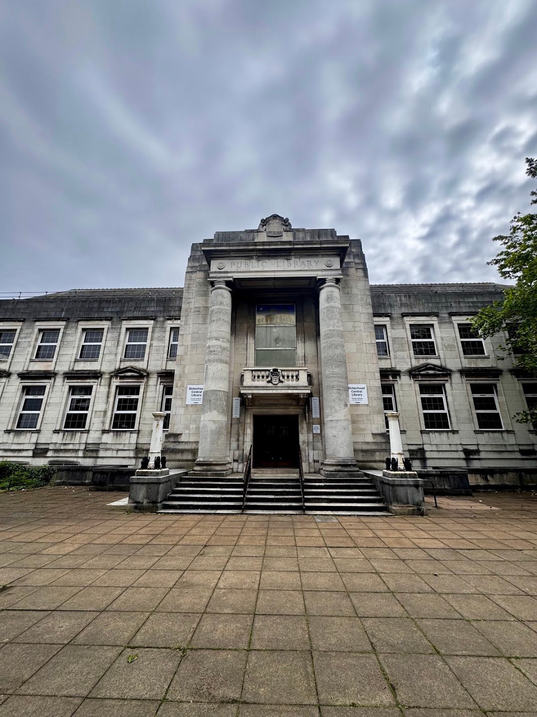 Birkenhead Central Library