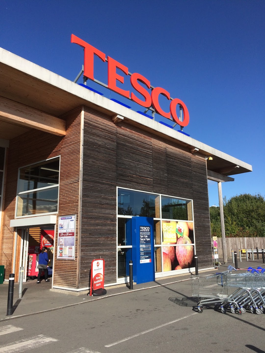 Tesco Cefn Mawr