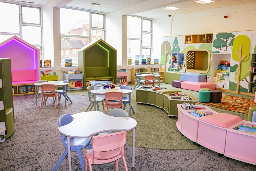 Luton Central Library