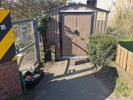 Henley Bridge Free Pantry