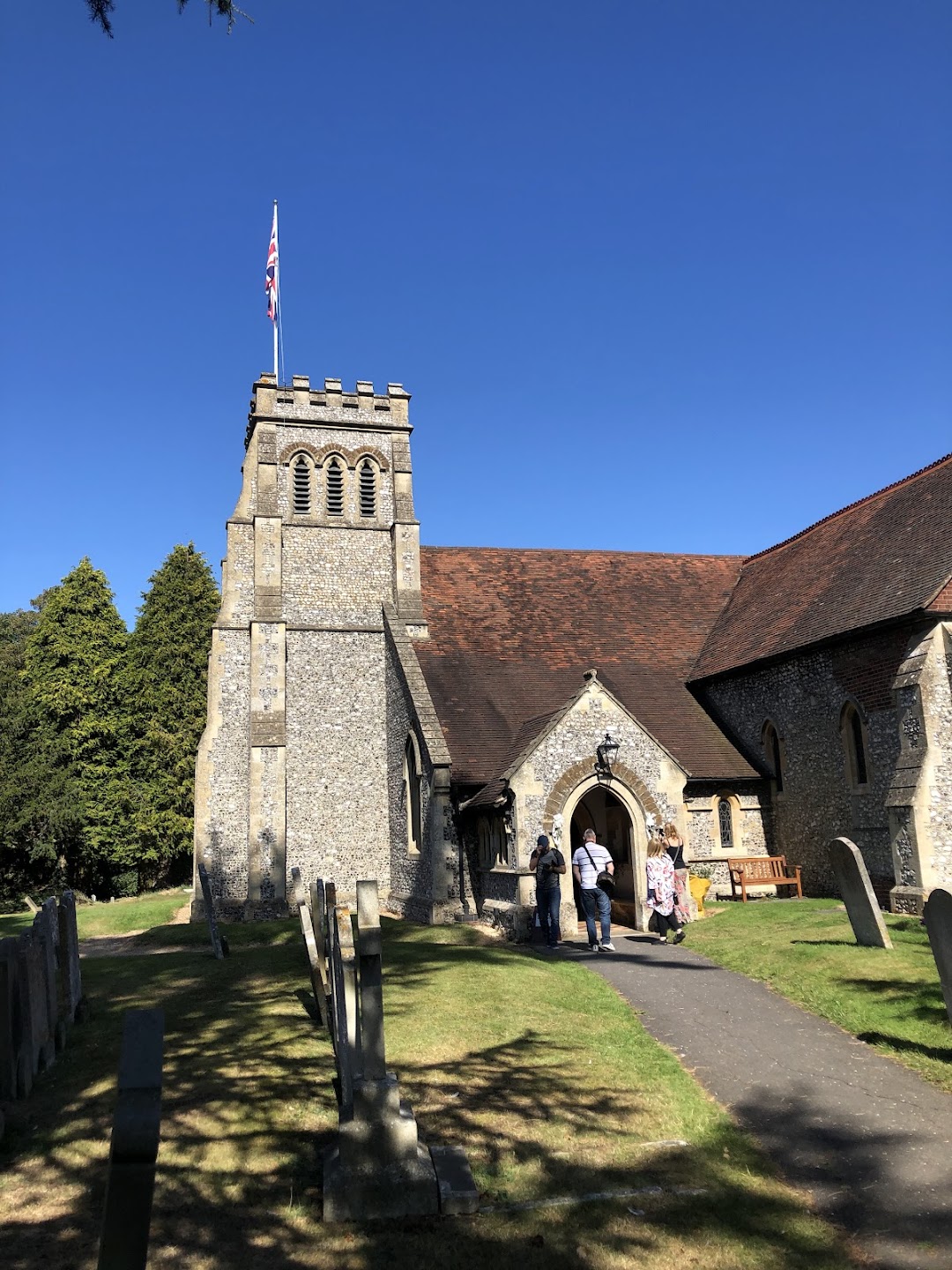 St Lawrence Church Effingham
