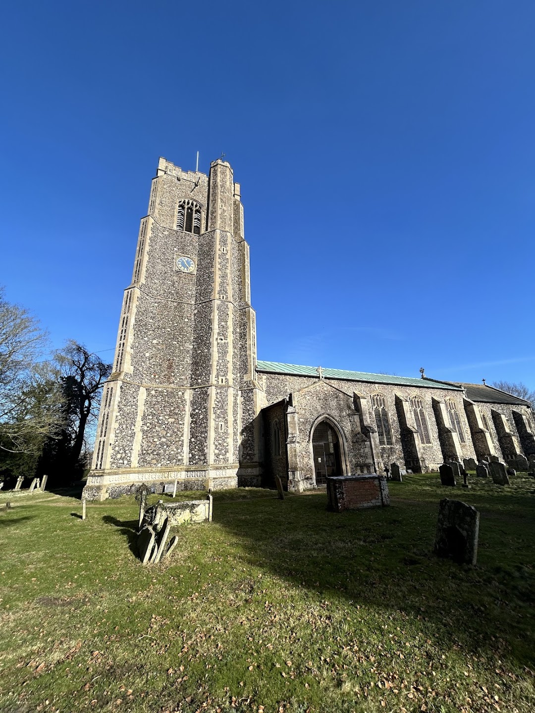 St Peter & St Paul's Church Hoxne